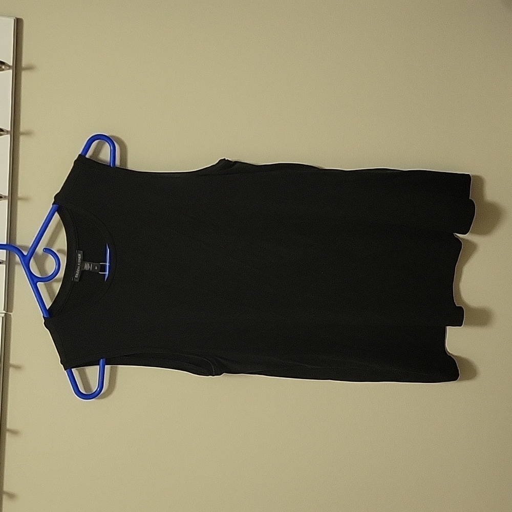 Eileen Fisher black small crew neck long shell with tags